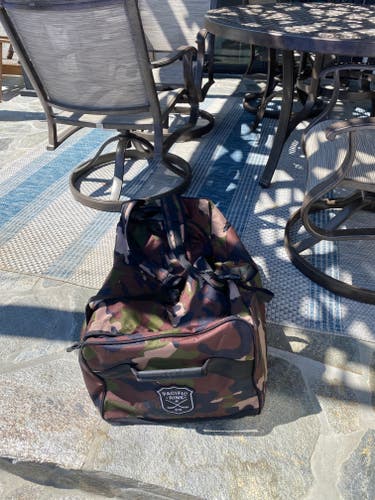 Pacific rink junior player bag