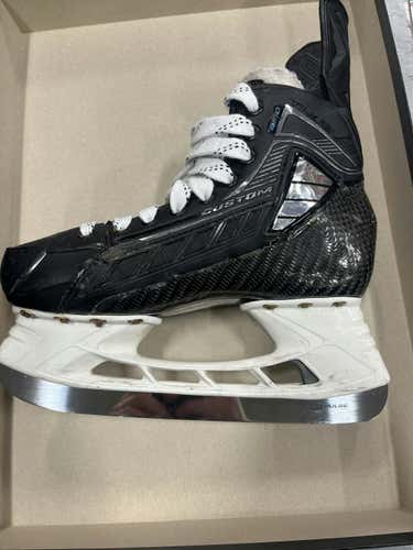 Used Easton True Bf10 Senior 7 Ice Hockey Skates