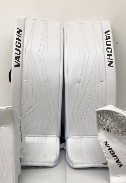 Vaughn SLR3 Goalie Leg Pads 33”
