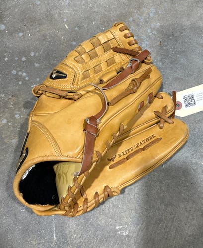 Mizuno Global Elite Right Hand Throw Baseball Glove 12"