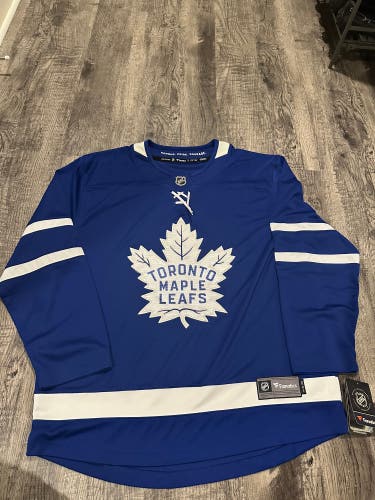 Toronto Maple Leafs Fanatics Breakaway Hockey Jersey Men's Size XL