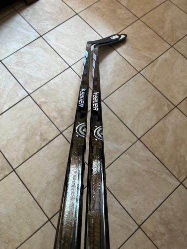 New 2 Pack 2x 65 Flex Right Handed P92 Proto-R Hockey Sticks