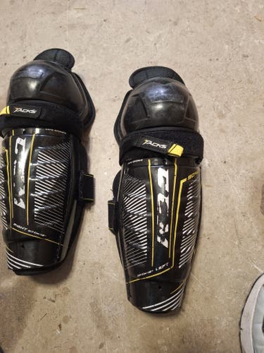 Used Junior CCM Tacks 9040 Shin Pads 12"