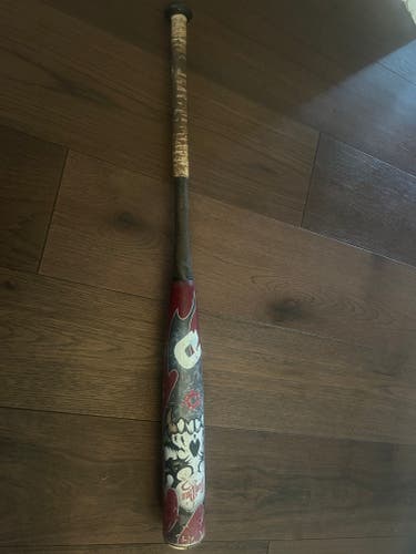 FIRE!  OG HOT! 2012 DeMarini Voodoo BBCOR Certified Bat (-3) Hybrid 30 oz 33"