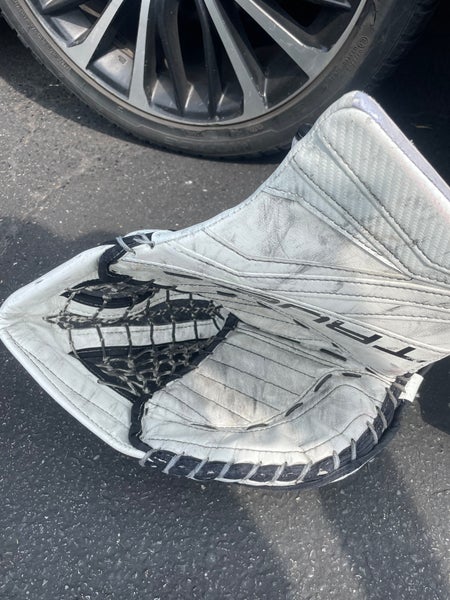 Custom Glove and Blocker Used True L12.2 Full Right Pro Stock