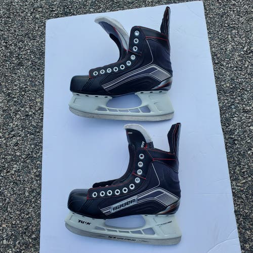 Used Senior Bauer Vapor X400 Hockey Skates Regular Width 7