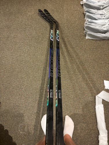 2 New Senior CCM Left Hand P28 70 Flex Trigger 9 Pro Hockey Stick
