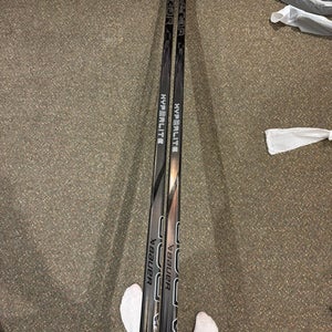 2 New Grey Senior Bauer Left Hand P92 77 Flex Vapor Hyperlite 2 Hockey Stick