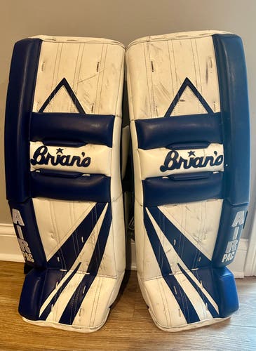 Used 29" Brian's Alite Air Pac Goalie Leg Pads