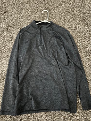 Under Armour 1/4 Zip Men’s Large