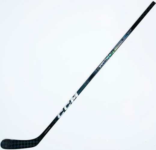 New Custom Silver CCM Ribcore Trigger 8 Pro (AS4 Pro Build) Hockey Stick-RH-P90-95 Flex