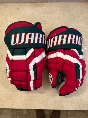 NJ Devils Heritage- Mic Warrior QR1’s-14”