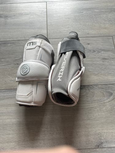 Maverick M5 elbow pads