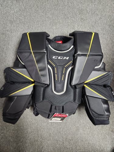 New Medium CCM Axis 1.9 Goalie Chest Protector Intermediate Medium