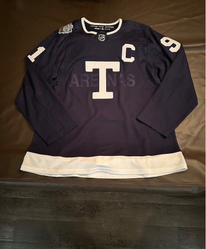 Toronto Maple Leafs Adidas Authentic 2022 Heritage Classic Mens Jersey