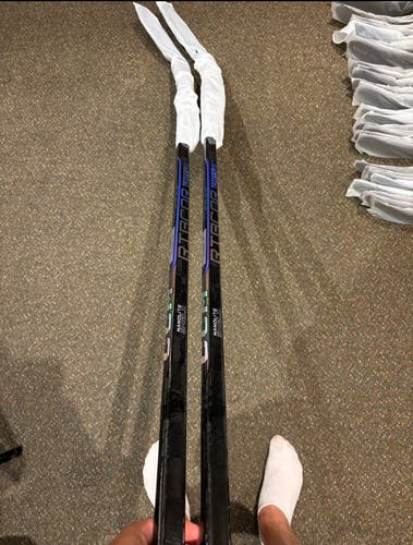 2 New Senior CCM Left Hand P29 75 Flex Trigger 9 Pro Hockey Stick