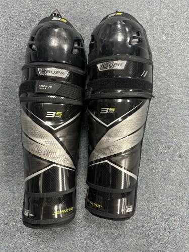 Used Senior Bauer Supreme 3S Pro Shin Pads 16"