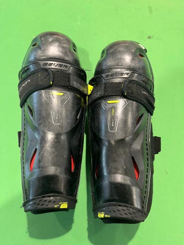 Used Junior Bauer Vapor XLTX Pro Shin Pads 11"