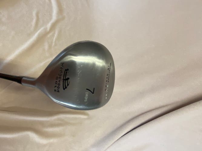 Used Men's 7 Iron Wedgewood ir series Right Handed Regular Flex Graphite Shaft