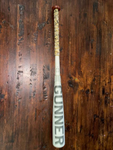 Used  Warstic USSSA Certified Hybrid 22 oz 30" Gunner Bat