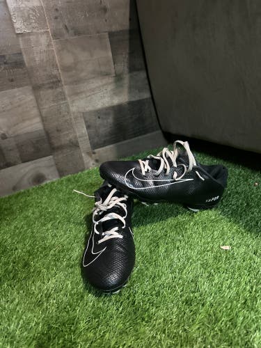 Black Nike vapor lacrosse cleats