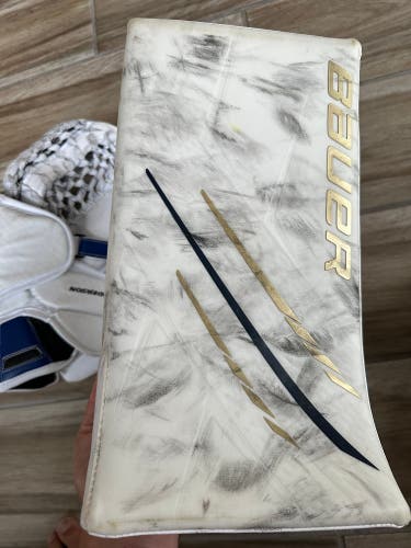 Bauer hyperlite blocker