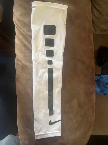 White Nike Arm sleeve