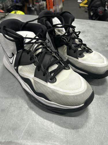 Used Nike Senior 13 Basketball Shoes