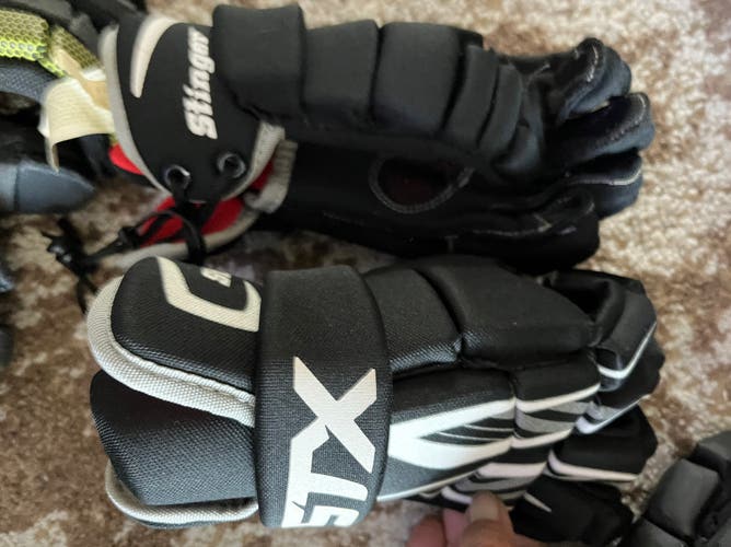 Stx stinger lacrosse gloves