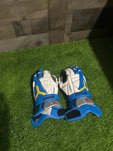 Juniors open blue gloves
