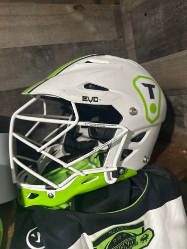 True lacrosse evo helmet