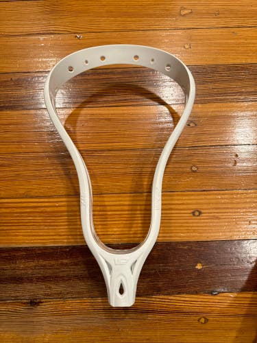 White New STX Viper 2 Unstrung Head