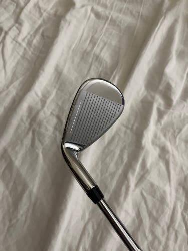 Cobra Fly XL Sand Wedge (SW)