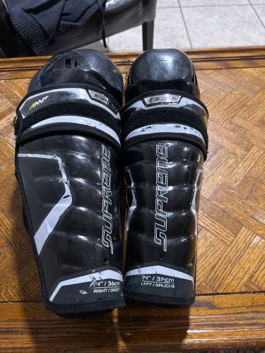 Bauer shin pads