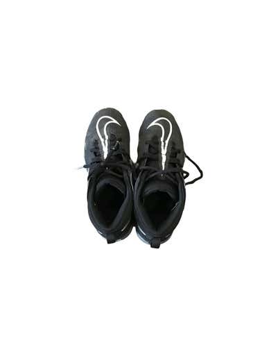 Used Nike Youth 06.0 Football Cleats