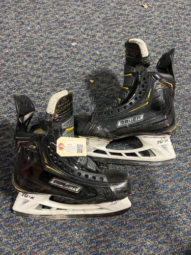 Used Senior Bauer Supreme 2S Pro Hockey Skates | Size 7