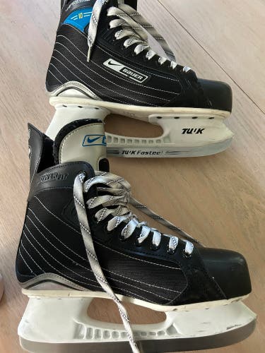 Used Senior Bauer 9 Supreme Select Hockey Skates