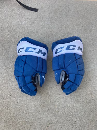 Avalanche CCM Pro hockey gloves