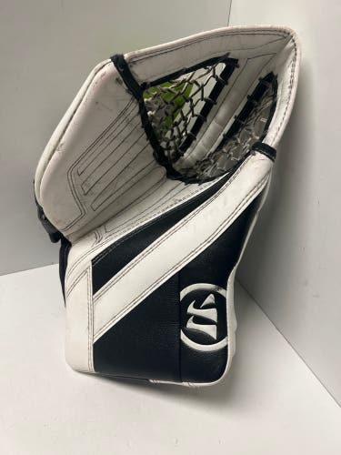 Warrior Ritual G4 Intermediate Full Right Goalie Catch Glove