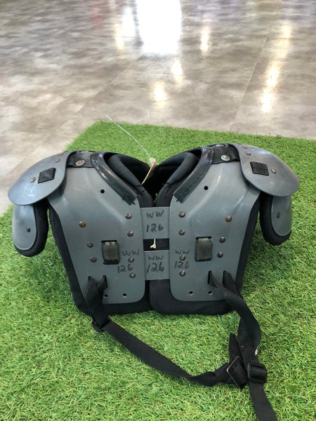 Youth Medium Schutt Jr Pro Shoulder Pads (Used)
