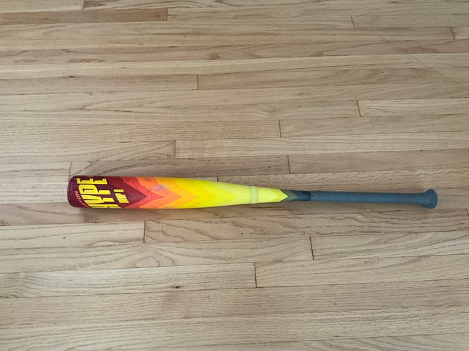 Used 2023 Easton Hype Fire USSSA Certified Bat (-8) Composite 23 oz 31"