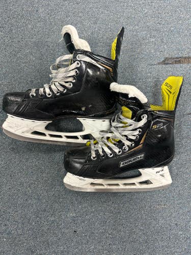 Used Senior Bauer Supreme S29 Hockey Skates Regular Width Size 6.5