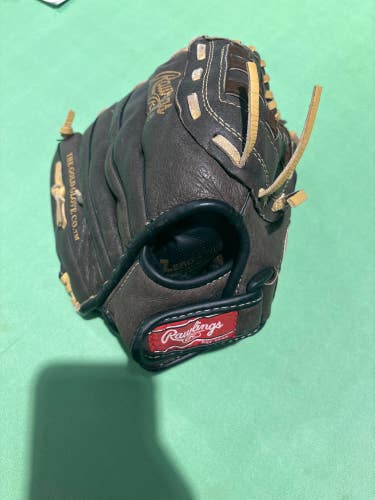 Brown Used Kid Pitch (9YO-13YO) Rawlings Highlight Series Right Hand Throw Baseball Glove 11"