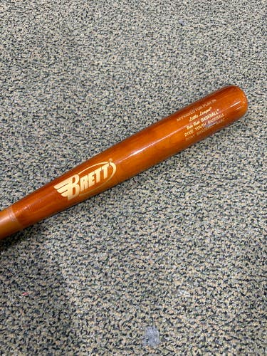 Used Kid Pitch (9YO-13YO) Brett Bros Bat Wood 30"