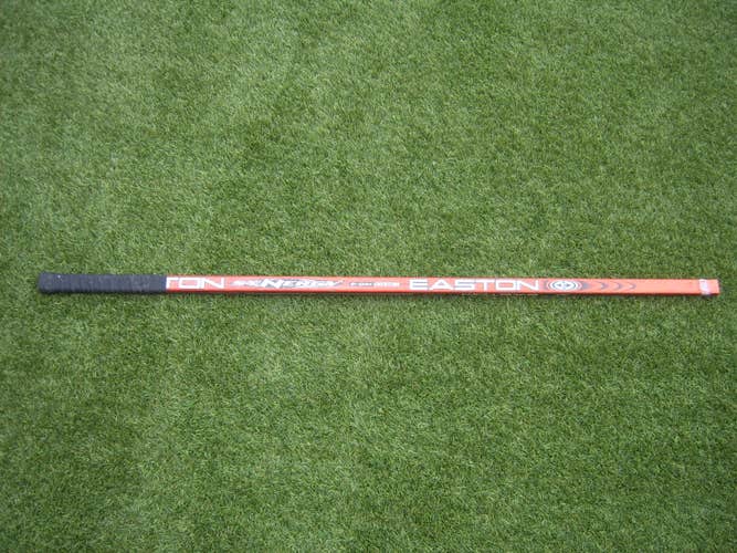 Used Good Condition Easton Synergy Hockey Stick Shaft 85 Flex Sakic