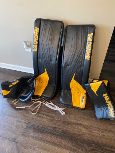 Vaughn slr3 Prostock goalie set