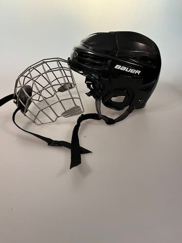 Used Medium Bauer IMS 5.0 Helmet