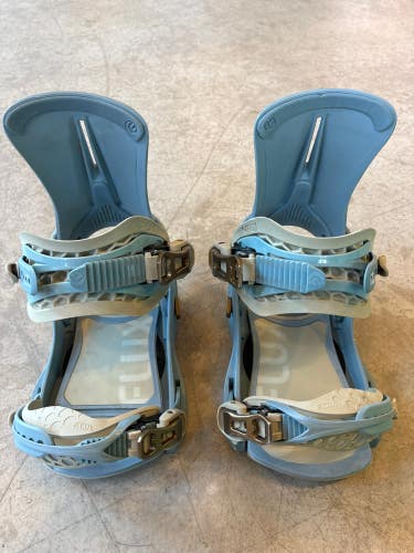 Used Small Women's Flux GX Snowboard Bindings All Mountain