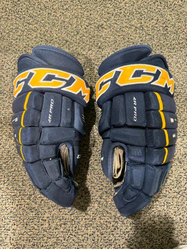 Blue Used Senior CCM HG 4R Pro Gloves 14"