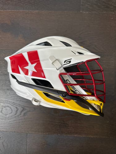 Cascade lacrosse helmet/ Nike underclassmen Midwest helmet